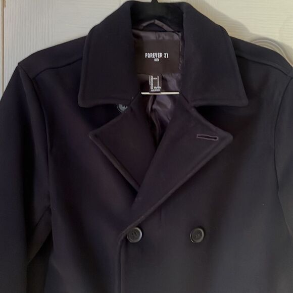 Man Fall/Winter Coat /Size S - Picture 2 of 12